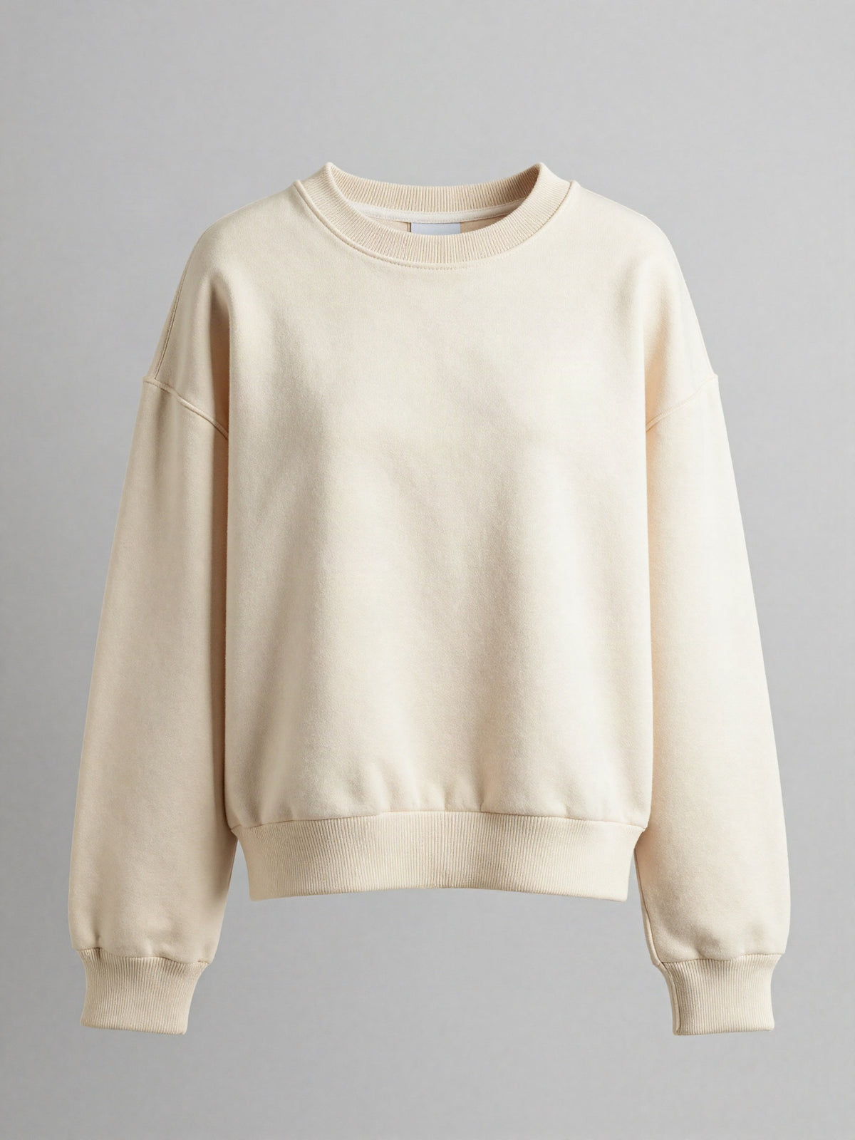 Vethanne - Cropped Sweatshirt with Dropped Shoulders